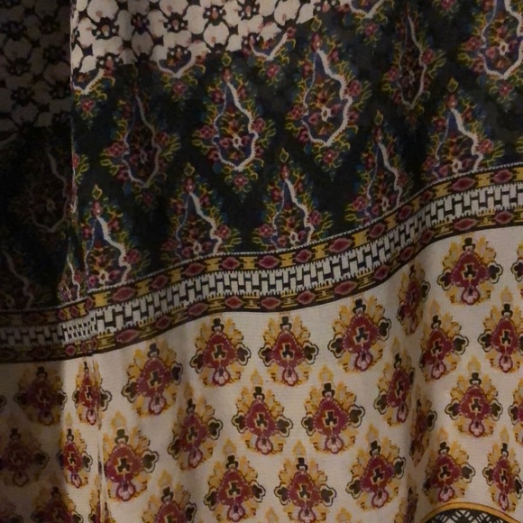 Boho Tuni - Picture 3 of 3